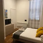 Residenza Bernini 아파트 *