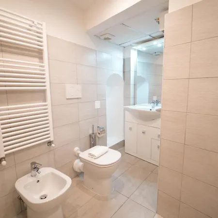 公寓 Residenza Bernini *
